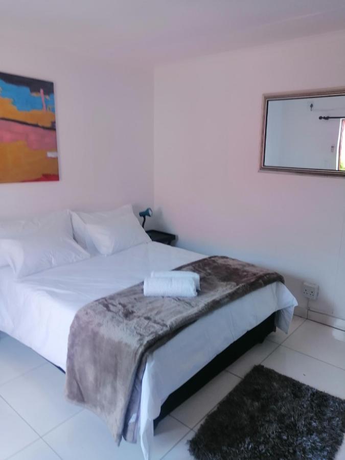 Niilo'S Guesthouse 龙杜 外观 照片
