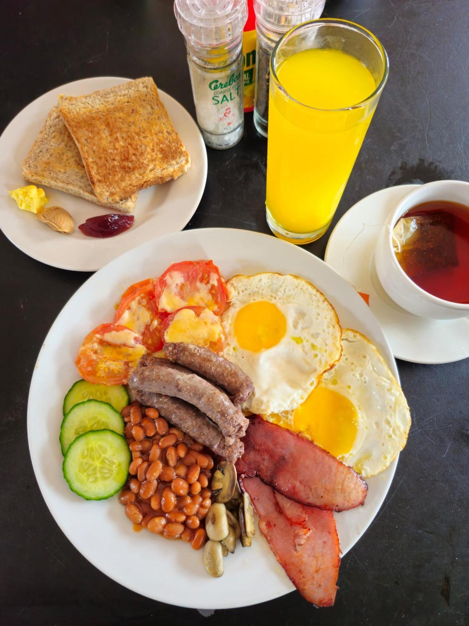Niilo'S Guesthouse 龙杜 外观 照片