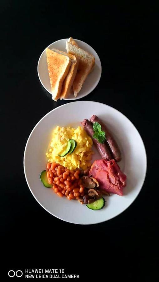 Niilo'S Guesthouse 龙杜 外观 照片